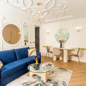 https://luxury-2-bedroom-2-bathroom-notre-dame.fr-paris.fr